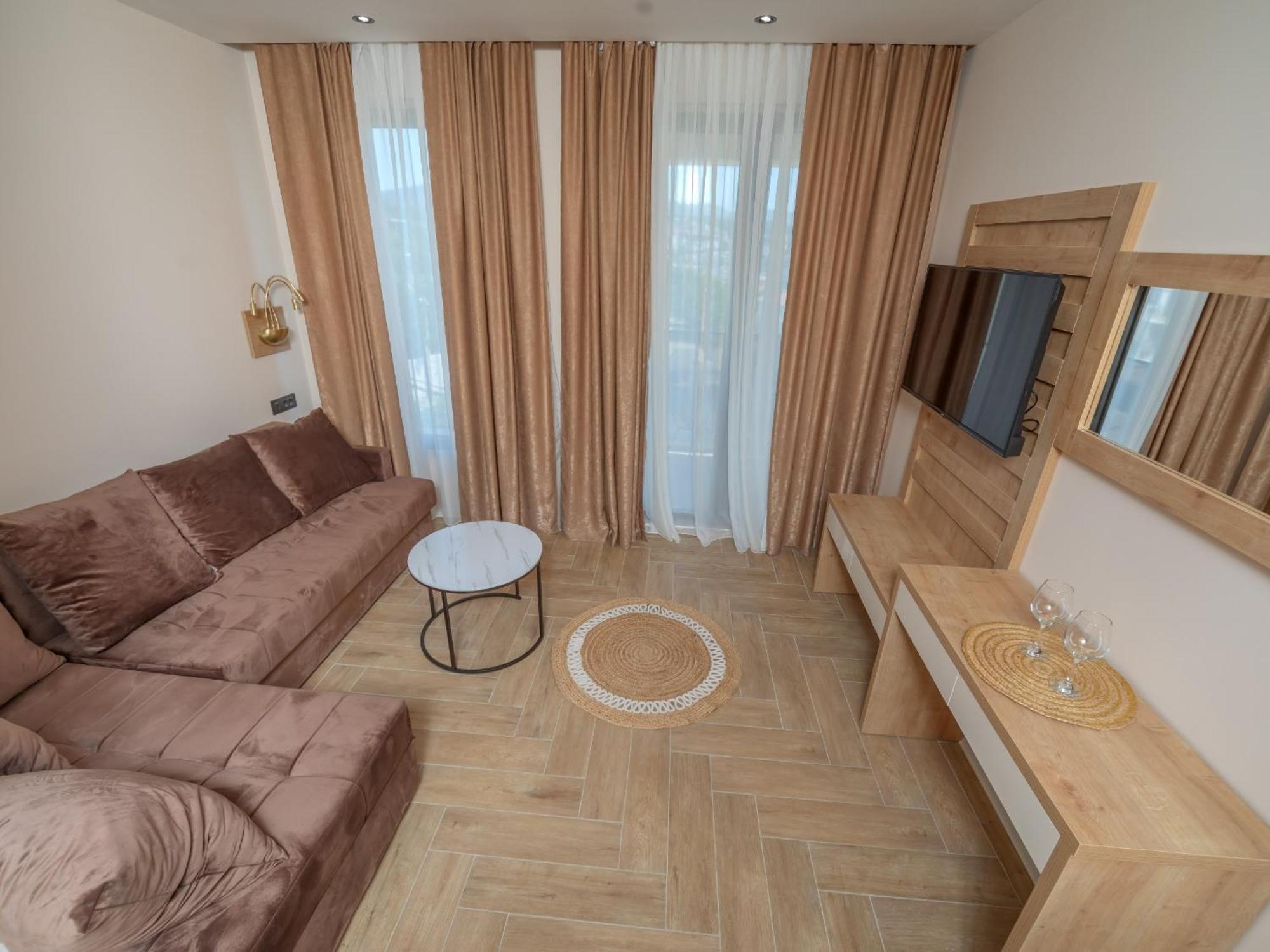 Hotel Diman Dobra Voda Oda fotoğraf